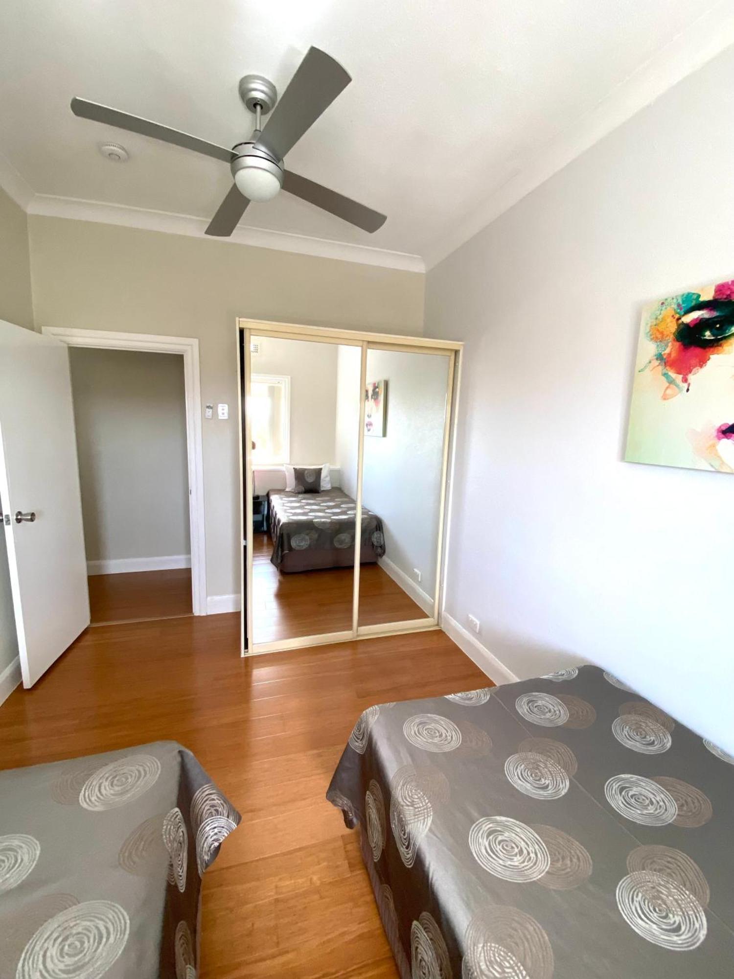 Hampton Court Apartments Brisbane Buitenkant foto